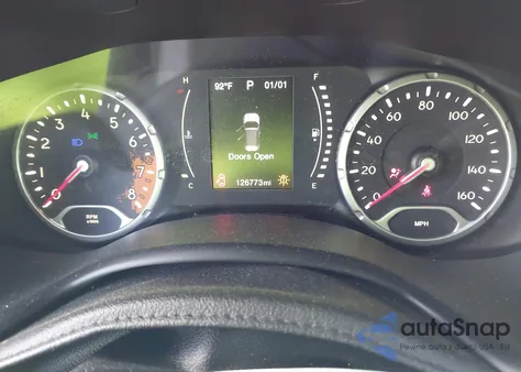 2015 Jeep Renegade Latitude z USA, uszkodzony, nr VIN ZACCJABT4FPB90539